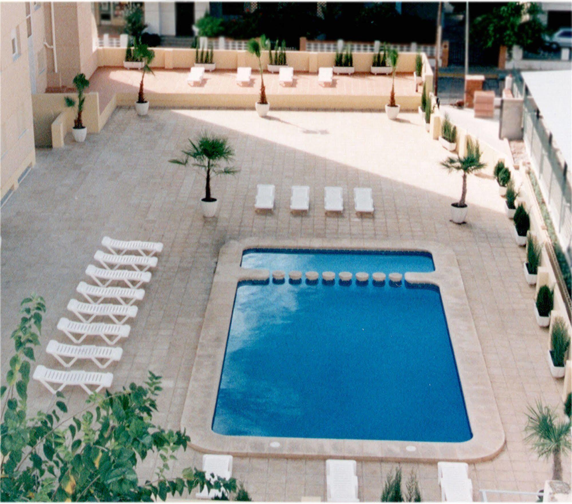 Apartamentos Turisticos Biarritz - Bloque I Gandía Exterior foto